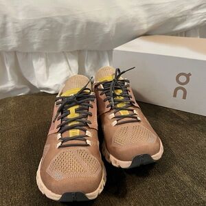 On Cloud X Mocha/Sand 8 Running Shoe